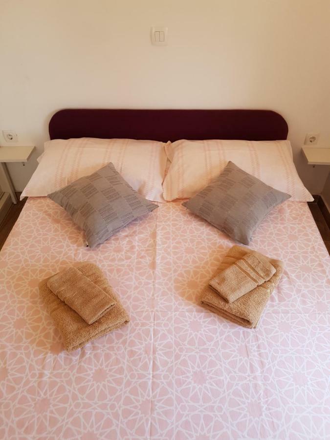 Apartment Ulika Marčana Eksteriør billede