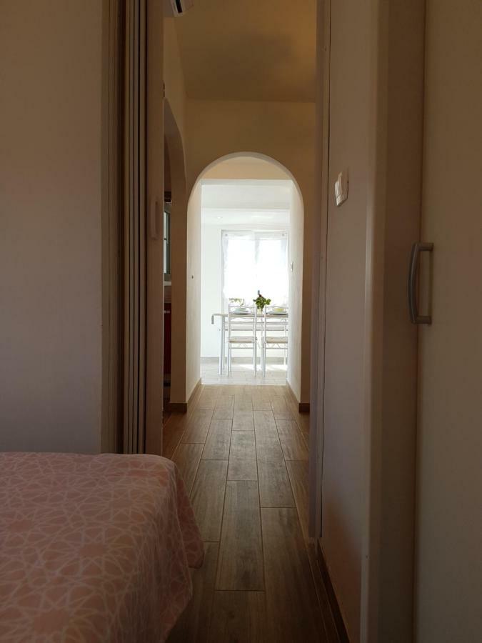 Apartment Ulika Marčana Eksteriør billede
